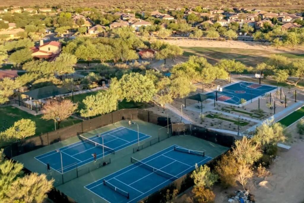 Phoenix Home With Heated Pool, Desert Views & Hot Tub Anthem Esterno foto